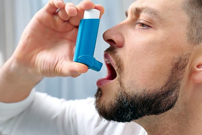   Gegen den Anfall: Viele Asthmatiker nutzen Aerosole