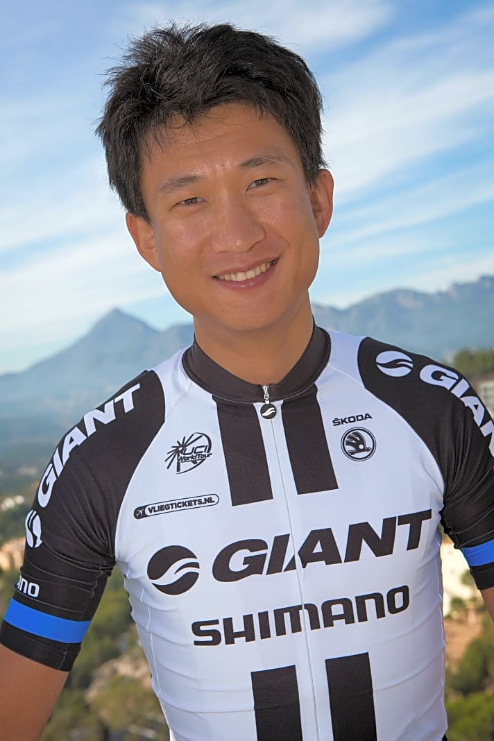   107. Ji Cheng,                            China, geb. 15.7.1987, Größe: 1,78 m, Gewicht: 67 kg, Profi seit 2010, Tour-Debütant 