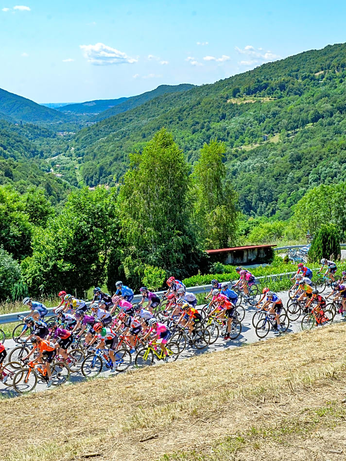 Auch die Berge kommen beim Giro Donne 2022 nicht zu kurz