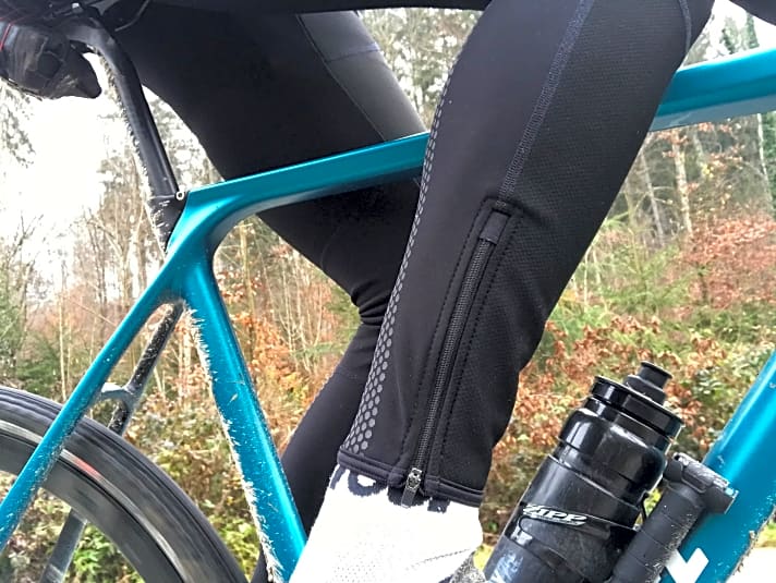 Kalas-Winterradhose: Reißverschlüsse erleichtern das Anziehen 