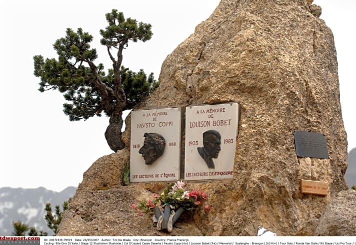   Denkmal von Bodet und Coppi am Izoard