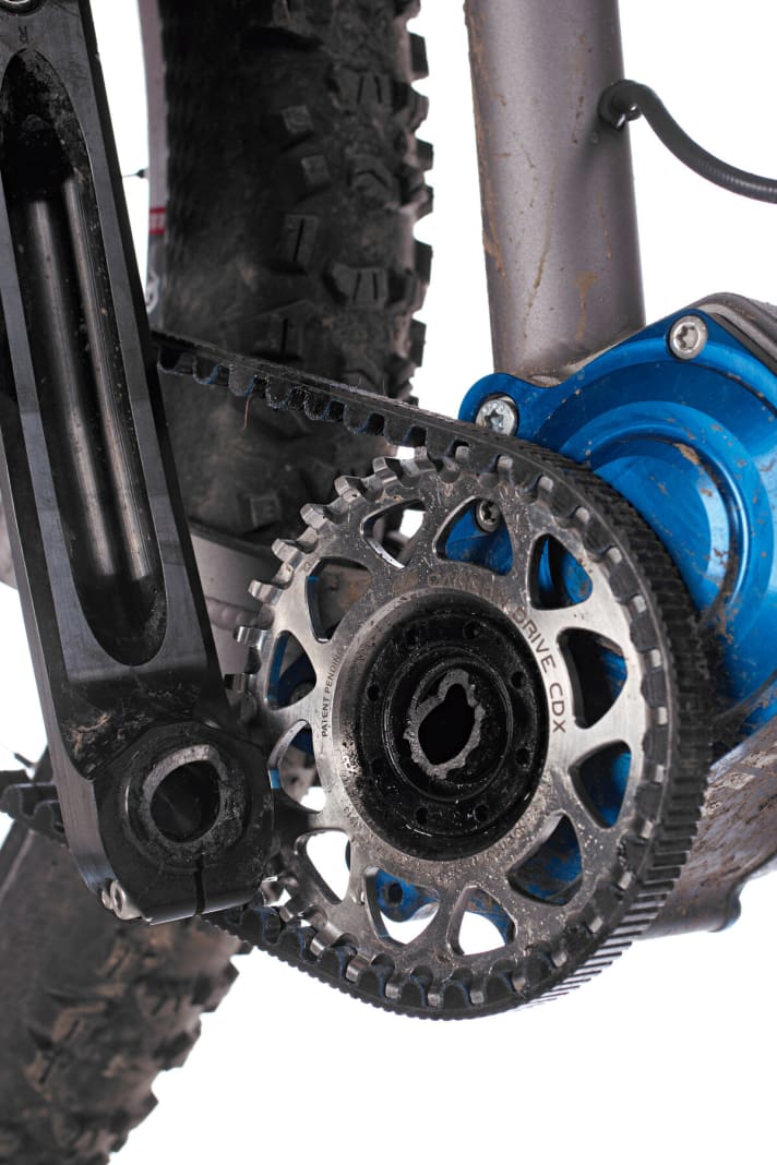   Vorschädigung: Die Welle des Pinion-Getriebes  am Nicolai Argon brach überraschend. Grund war ein früherer Sturz mit dem Bike, vermutet der Getriebe-Hersteller.