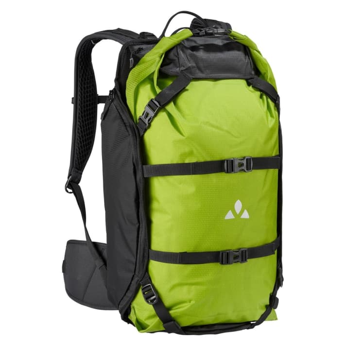   Multitalent: Der 28 Liter fassende Trailpack ist der perfekte Begleiter für lange Bikepacking-Touren genauso wie für Einkaufs- oder Arbeitswege. Den Vaude Trailpack gibt es aktuell bei <a href="https://www.awin1.com/cread.php?awinmid=11768&awinaffid=471469&clickref=Vaude+Trailpack&ued=https%3A%2F%2Fwww.rosebikes.de%2Fvaude-trailpack-bikepacking-rucksack-2679168&pref1=bike" target="_blank" rel="noopener noreferrer nofollow">Rose im Angebot für 102 Euro statt 129 Euro</a> *.