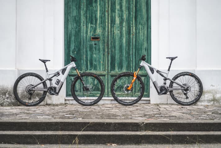 Naast de Enduro Sam² (rechts) heeft Focus ook de trail allrounder Jam² (links) opnieuw gelanceerd. Naast het Bosch-motorsysteem en de optiek delen de twee fietsen ook veel conceptuele details.