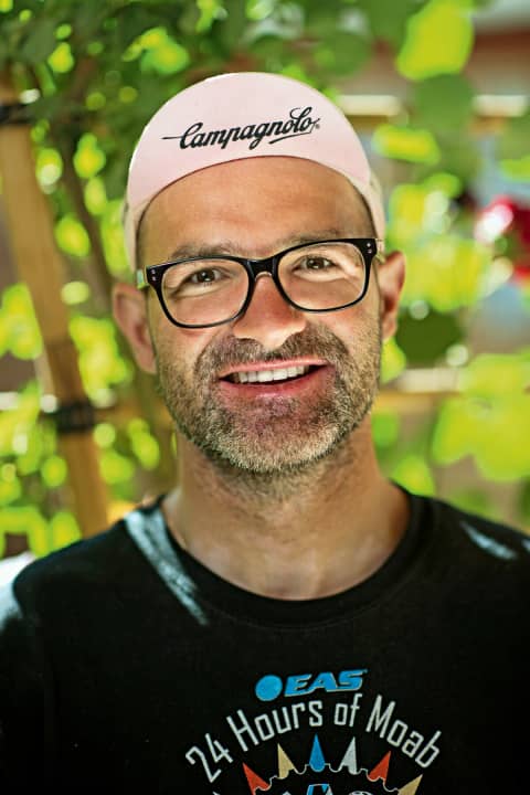   Rider: Henri Lesewitz (41), BIKE-Reporter; fährt Bike seit 1989; Gewicht/Größe 81 kg/1,79 m; Fahrertyp Marathon/Tour; Lieblingsrevier Vor der Haustür