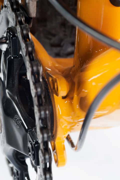   PLUS Orbea: Das Orbea wäre auch für noch gröberen Einsatz gerüstet. Bei Bedarf kann eine Kettenführung ganz einfach an die ISCG-Aufnahme geschraubt werden.