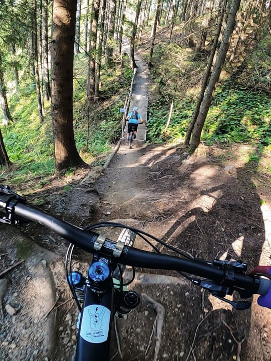   Schwarzleo-Trail 