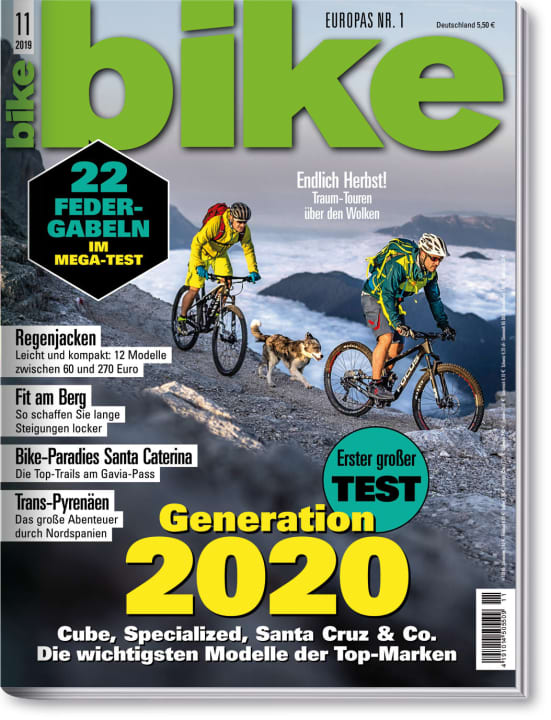 12 Regenjacken im Test, leicht und kompakt. In BIKE 11/2019 – ab 1. Oktober im Handel. Sie erhalten die neue BIKE bis zum 4. November am Kiosk und auch darüber hinaus in unserem  <a href="https://www.delius-klasing.de/zeitschriften" target="_blank" rel="noopener noreferrer">Onlineshop</a>  sowie als <a href="de/profiles/1669d931deeb/editions"  rel="noopener noreferrer">Digital-Ausgabe</a>  für alle Endgeräte – so lange der Vorrat reicht.