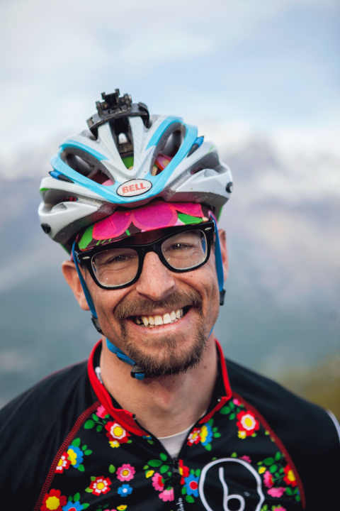   Dominik Scherer ist vor einiger Zeit schon mit Lesewitz über die Alpen zum Comer See gefahren. Lesewitz' Beine erinnern sich noch heute daran.