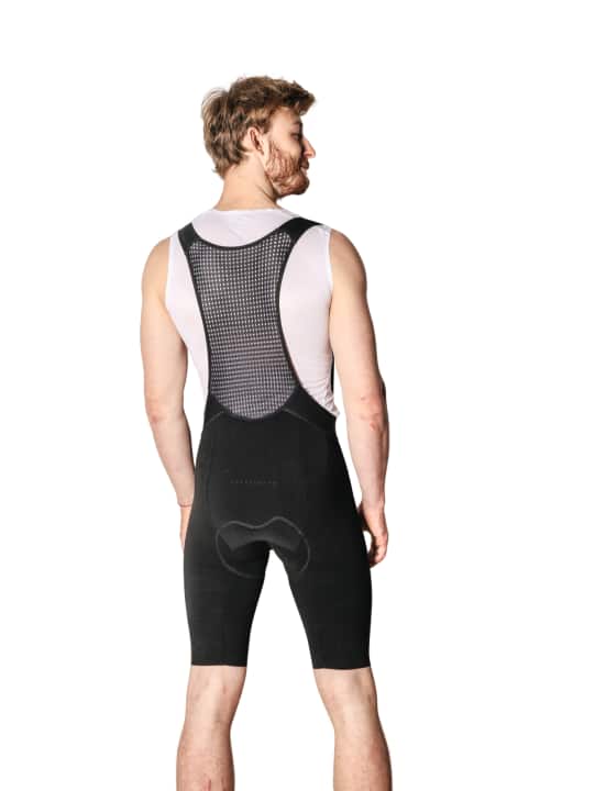 Eine optimal sitzende Radhose kann die Entstehung von Furunkeln vermeiden.