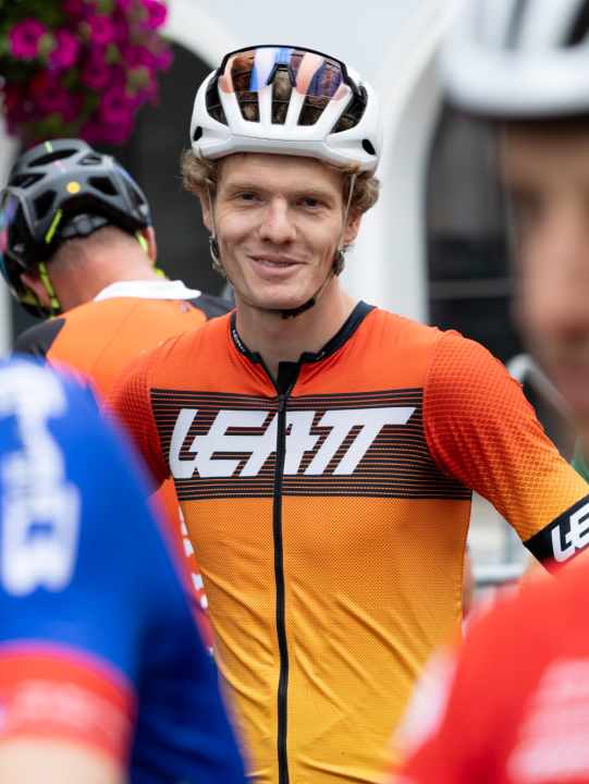 BIKE-Redakteur Jan Timmermann bei der Alpentour Trophy Schladming.